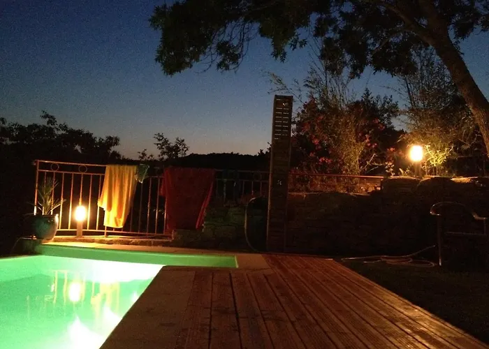 Nyaraló Lestival, Le *